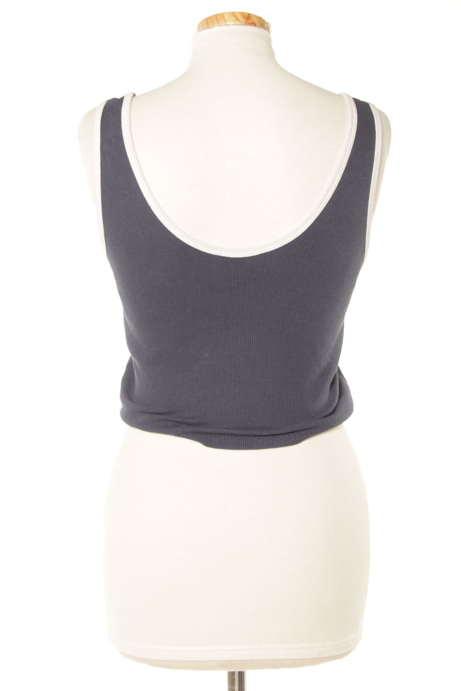 Camiseta sin mangas de Pull & Bear de la talla M, de color azul marino