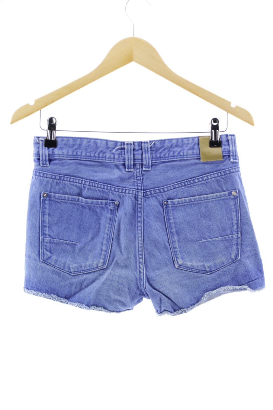 Shorts Stradivarius de la taille 36, de couleur bleu de denim