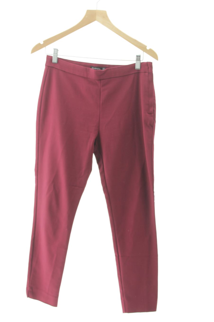 Pantalon Stradivarius de la taille 40, de couleur bordeaux