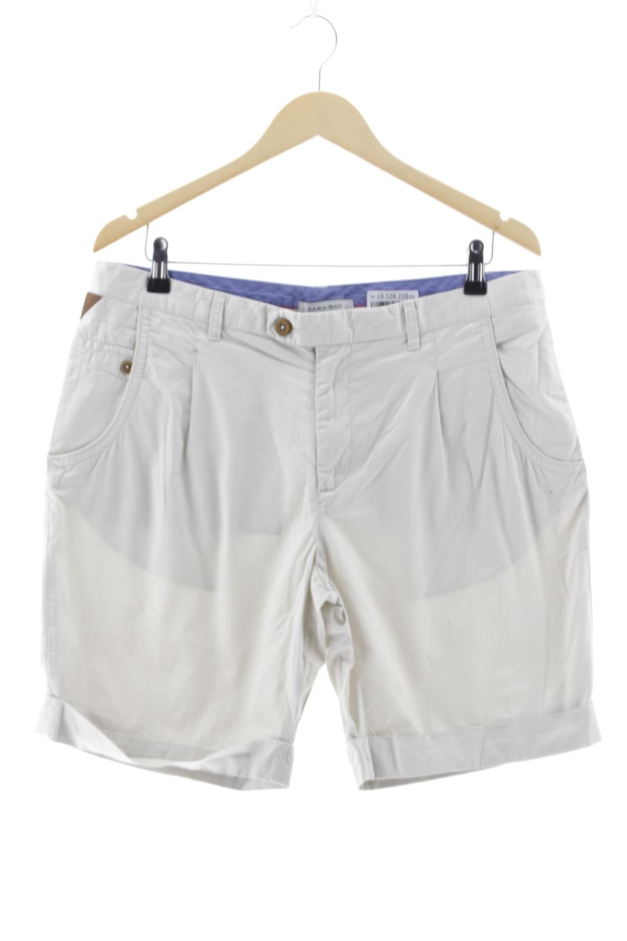 Pantalón corto de Zara de la talla 44