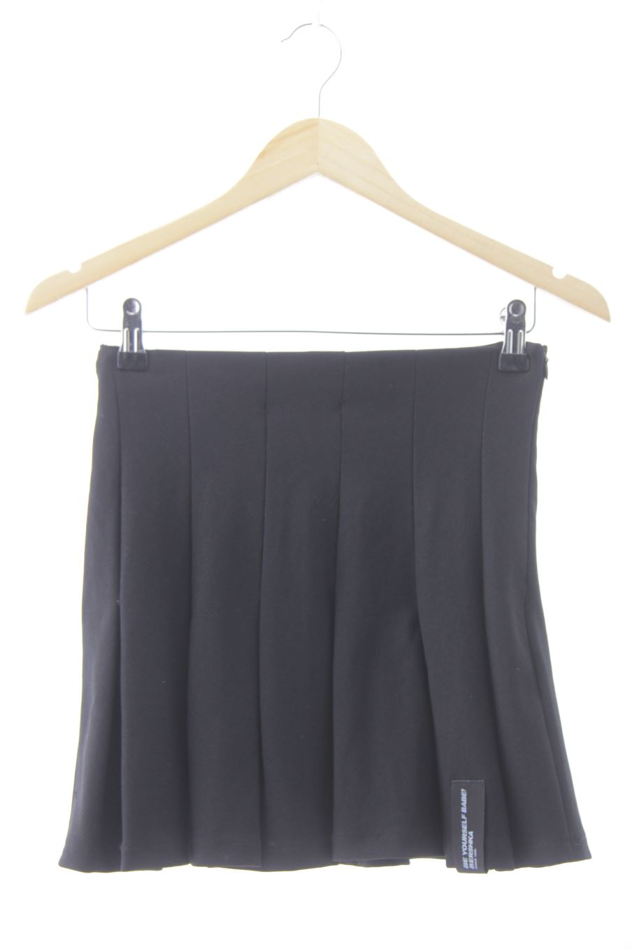 Falda de Bershka de la talla M, de color negro