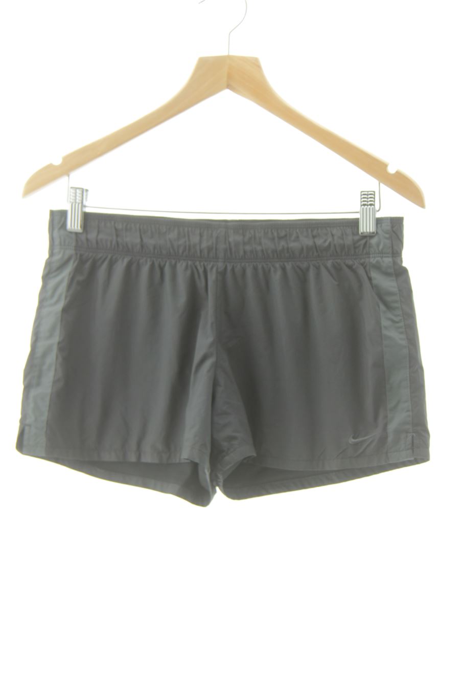 Short de sport Nike de la taille S, de couleur noir