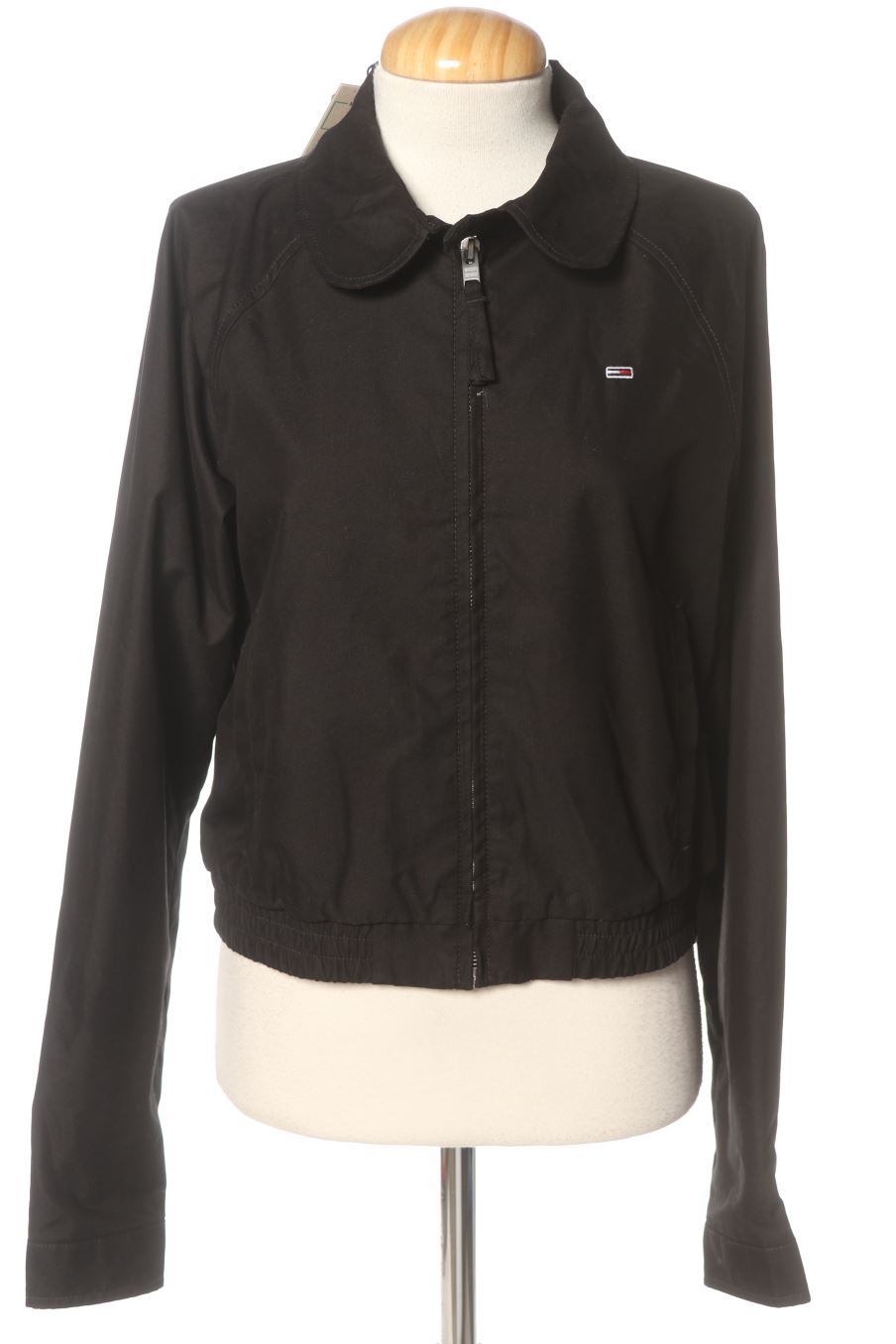Cazadora de Tommy Hilfiger de la talla S, de color negro