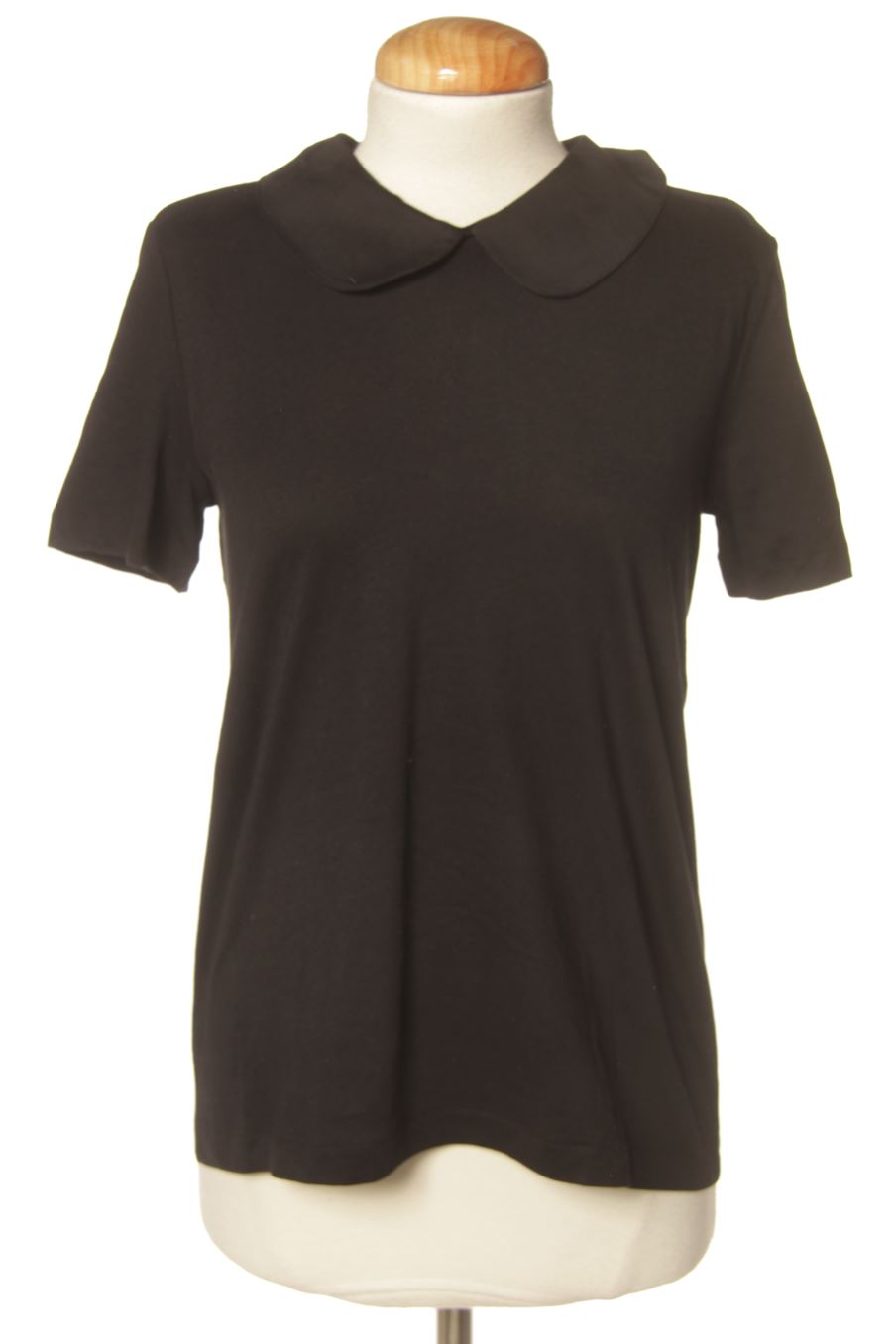 T-shirt Zara de la taille S, de couleur noir