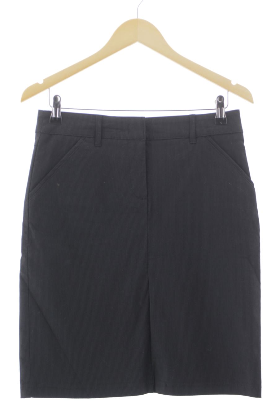 Jupe Yessica (C&A) de la taille 40, de couleur noir