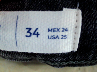Jeans Springfield de la taille 34, de couleur gris de denim