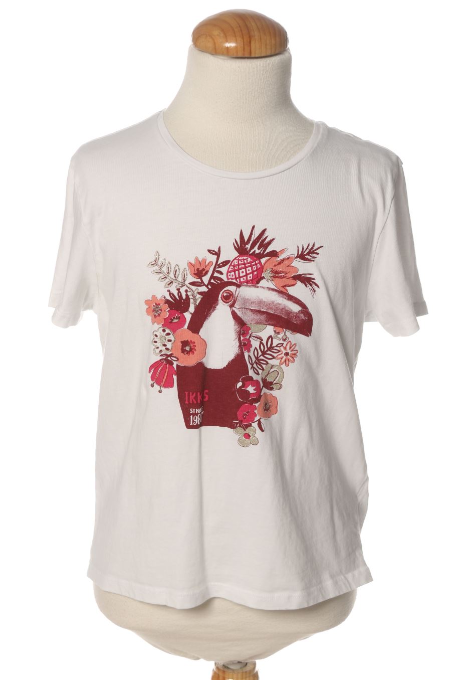 T-shirt Ikks de la taille 12 ans de seconde main