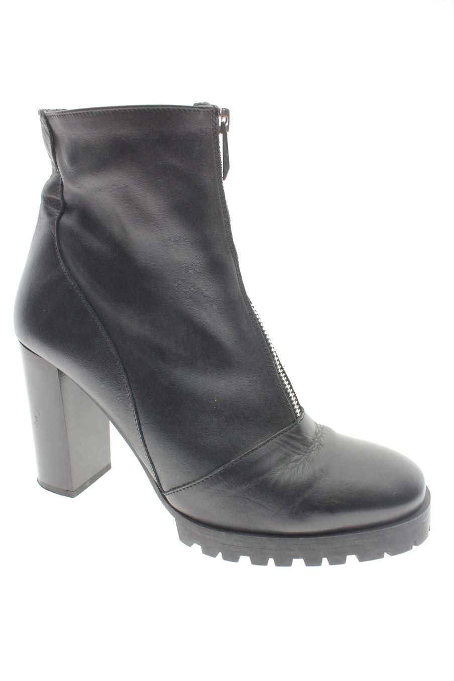 Botines de trf (ZARA) de la talla 40, de color negro de