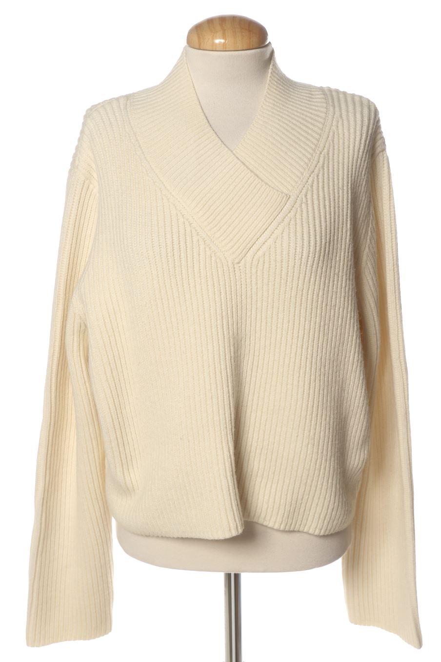 Pull Zara de la taille M, de couleur blanc