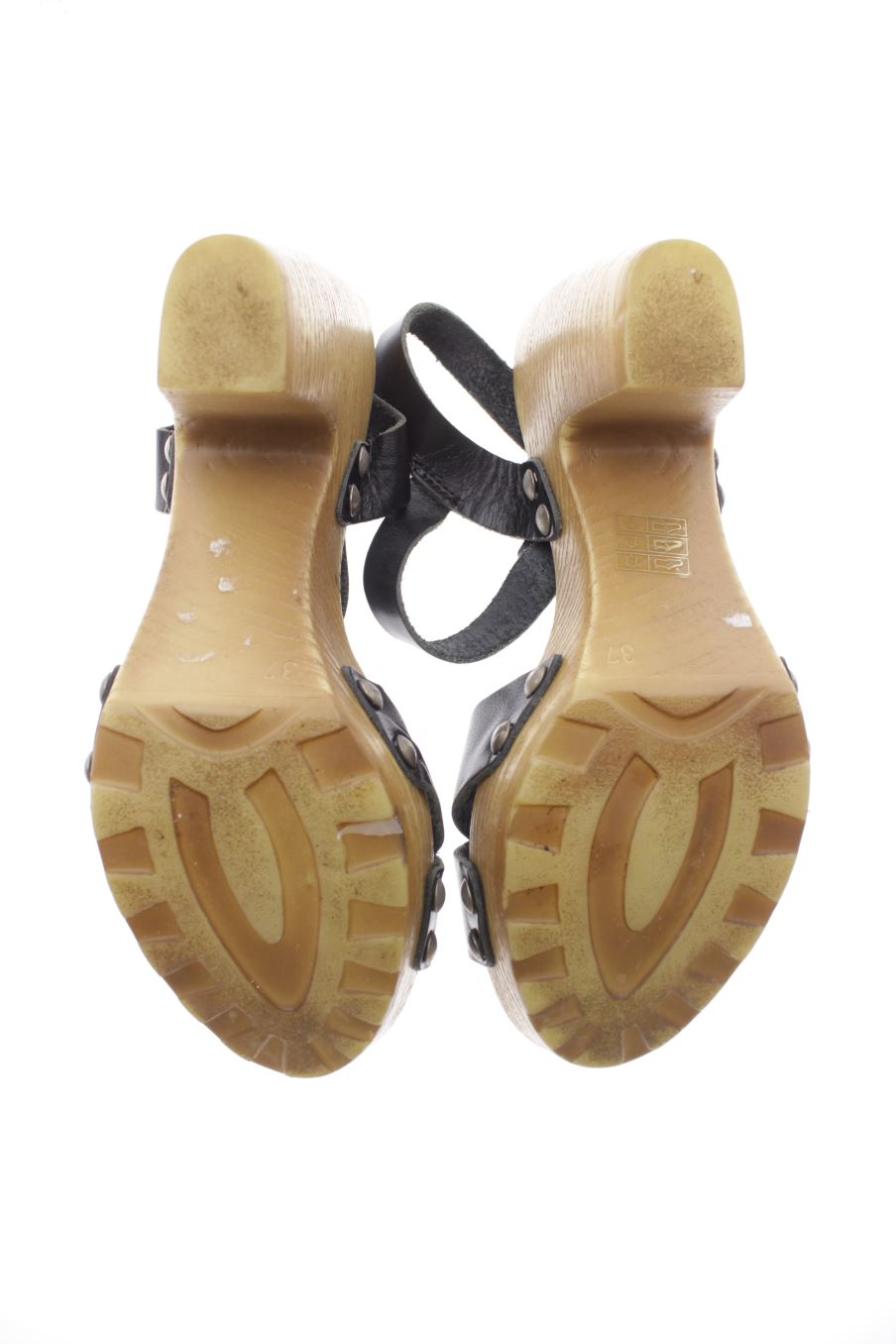Sandalias tacon de porronet de la talla 37, de color negro de