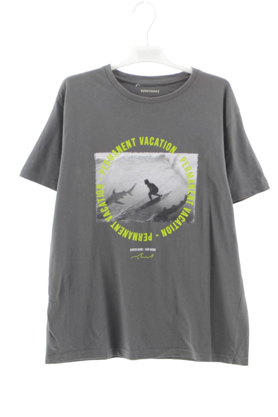 T-shirt Nukutavake de la taille 16 ans de seconde main