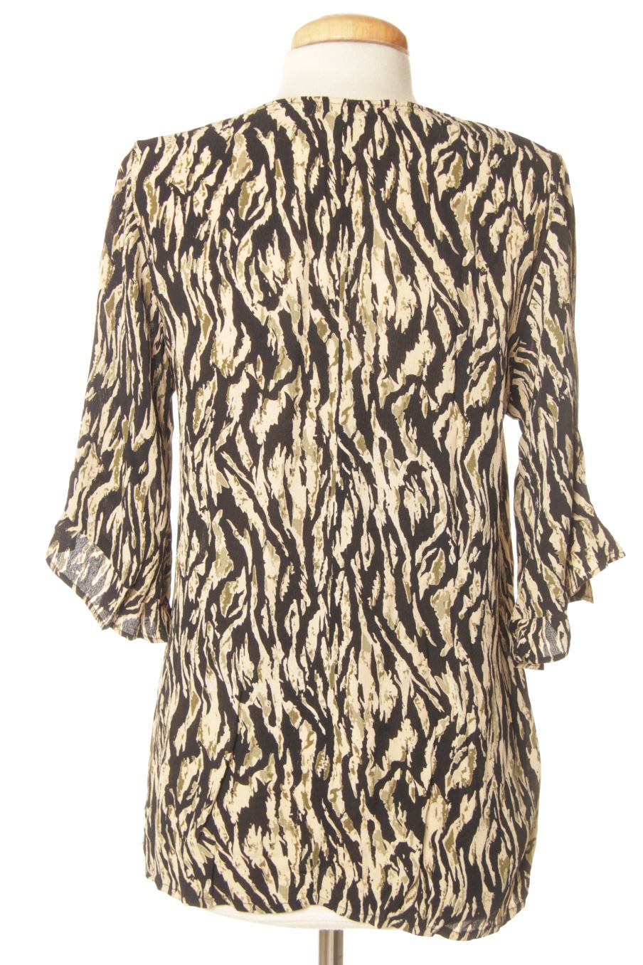 Blusa de manga corta de Amichi de la talla M, de color estampado