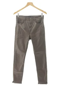 Pantaloni 40 Stradivarius, foto 1 di 2