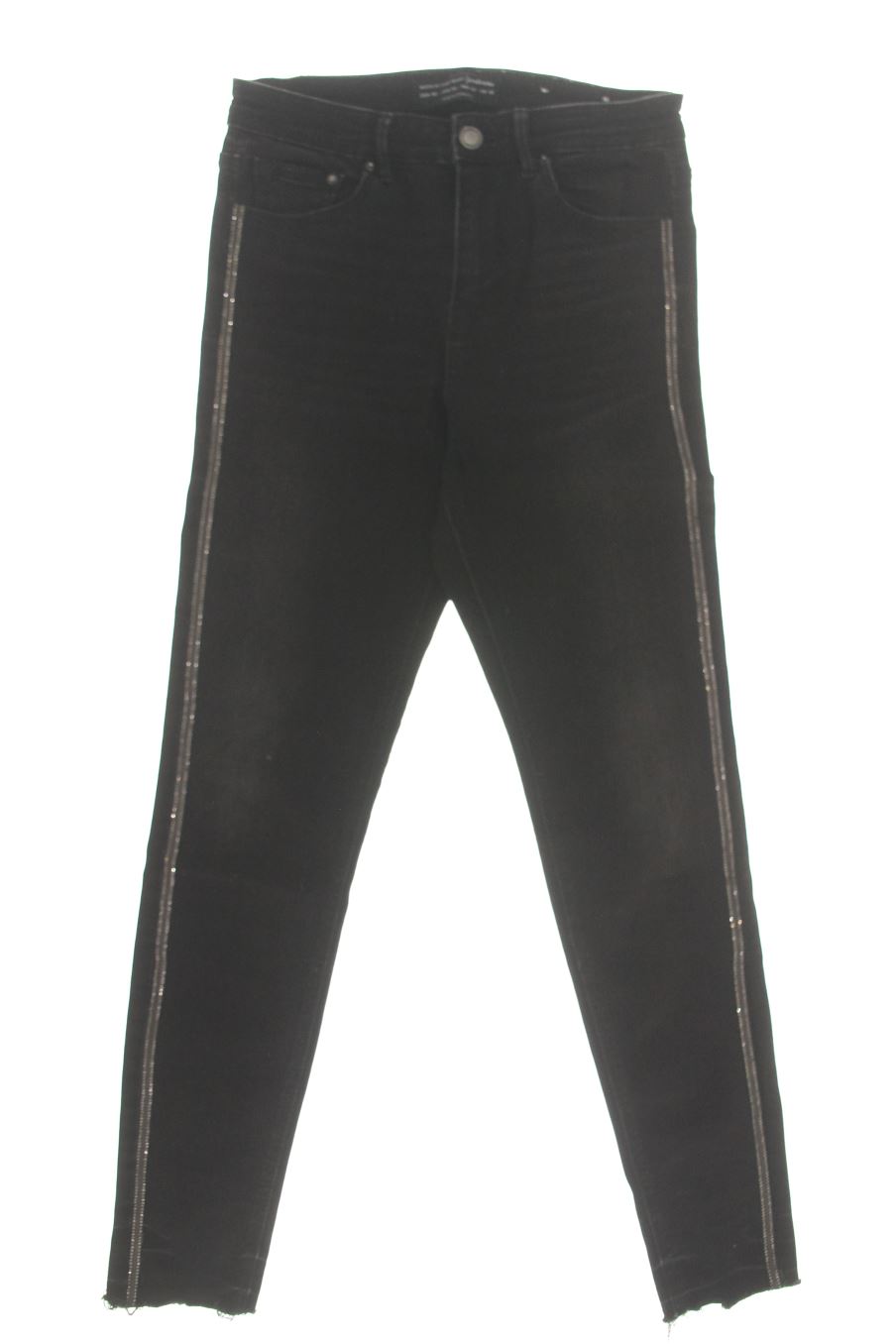 Jeans Stradivarius de la taille 38, de couleur noir de denim
