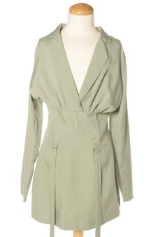 Einfaches Kleid 36 PRETTYLITTLETHING