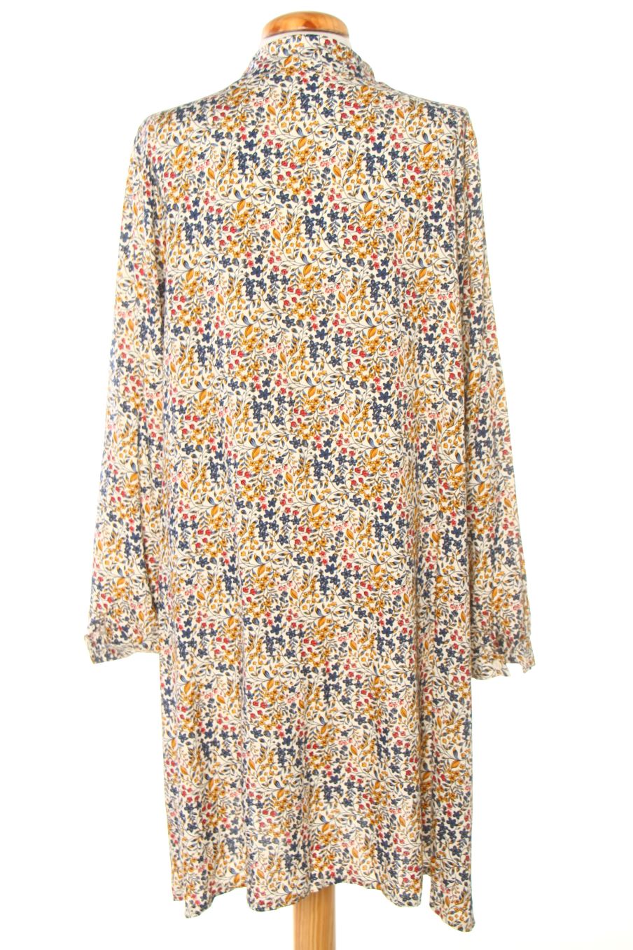 Vestido casual de PERCENTIL de la talla M, de color estampado