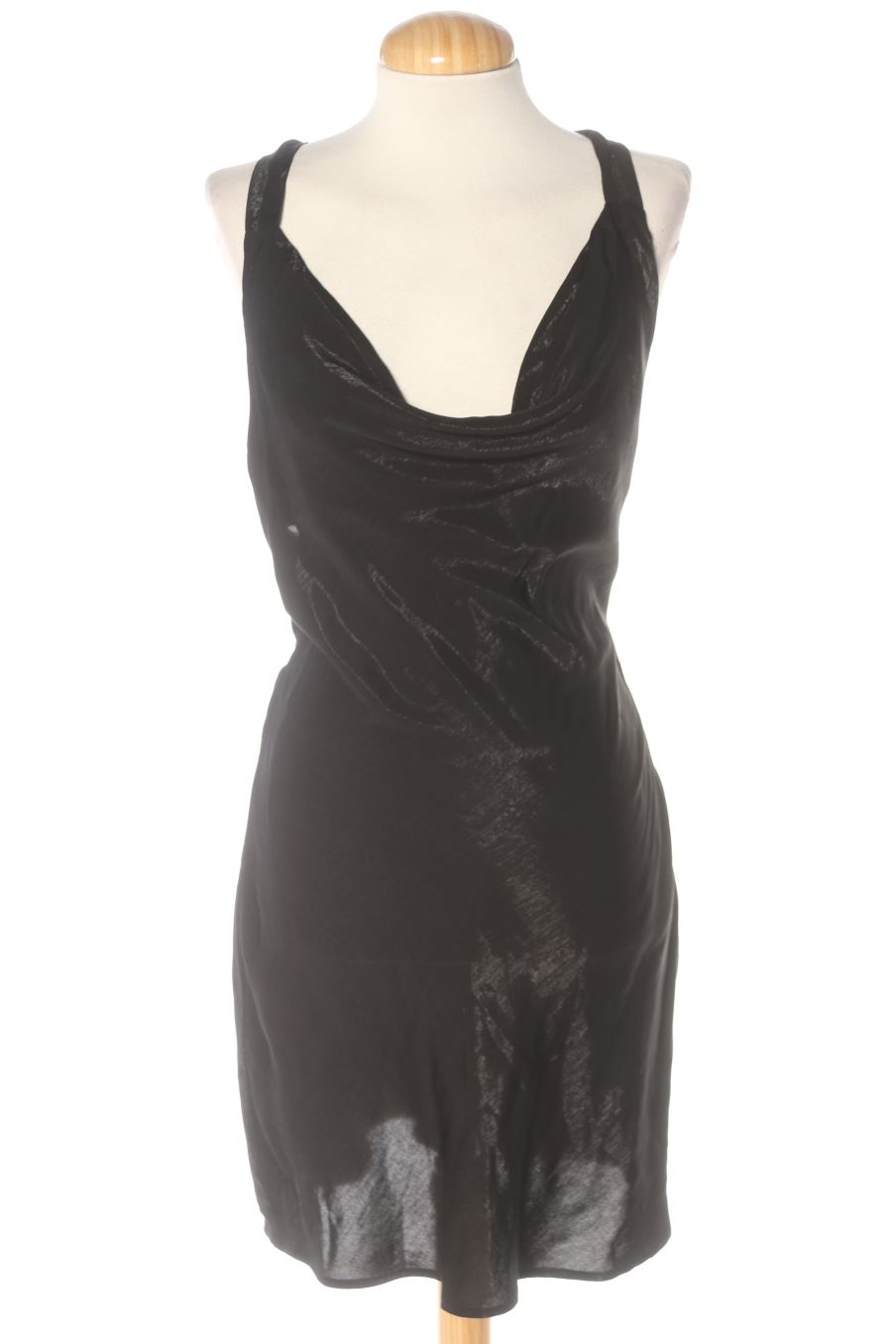 Robe casual Zara de la taille M, de couleur noir