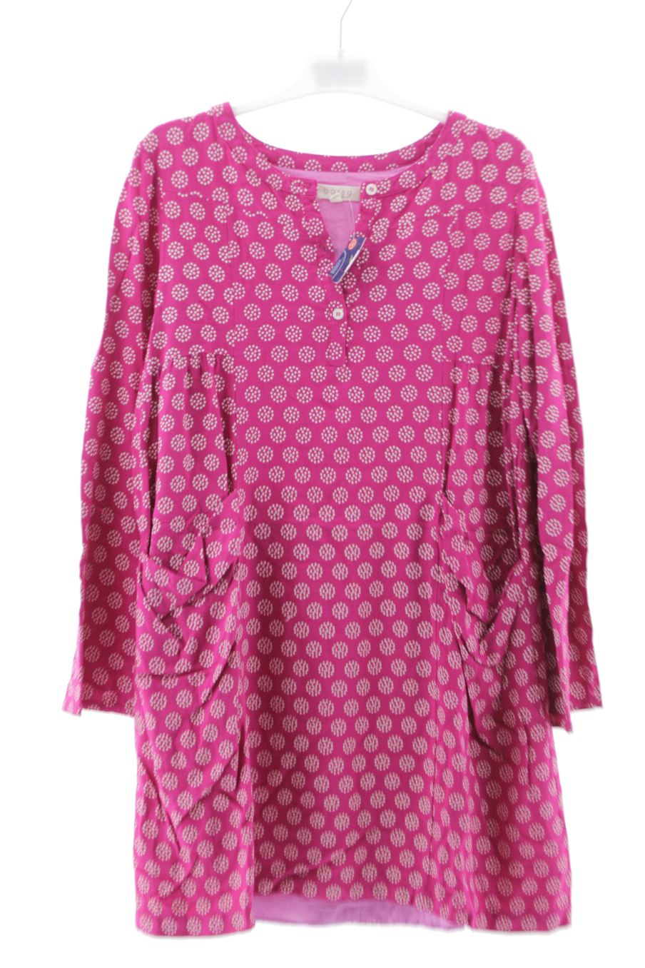 Robe Bossa de la taille 14 ans avec une étiquette