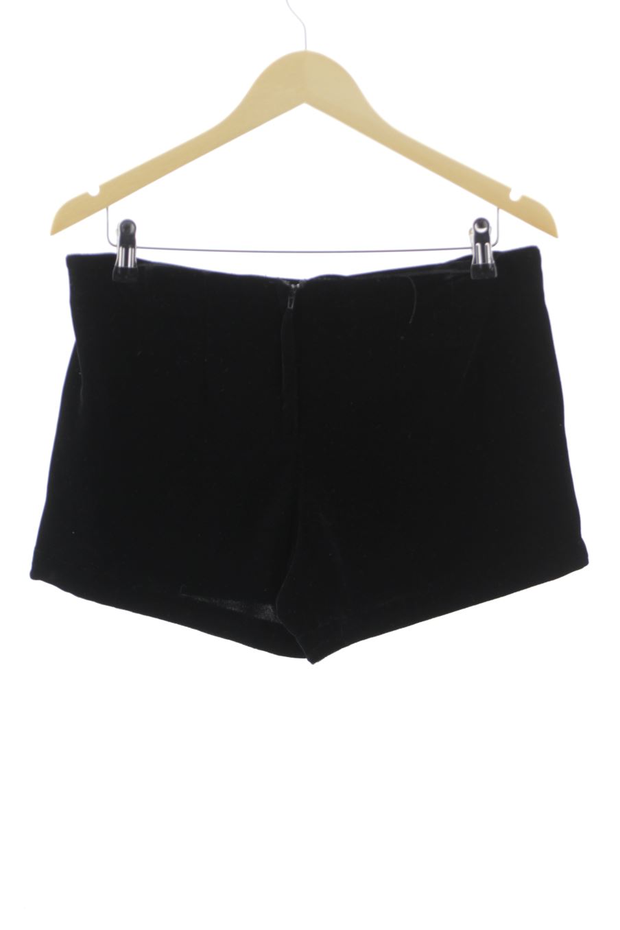 Shorts Stradivarius de la taille 36, de couleur noir de velours