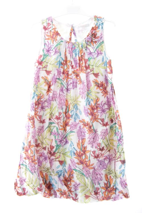 Aufwändiges Kleid