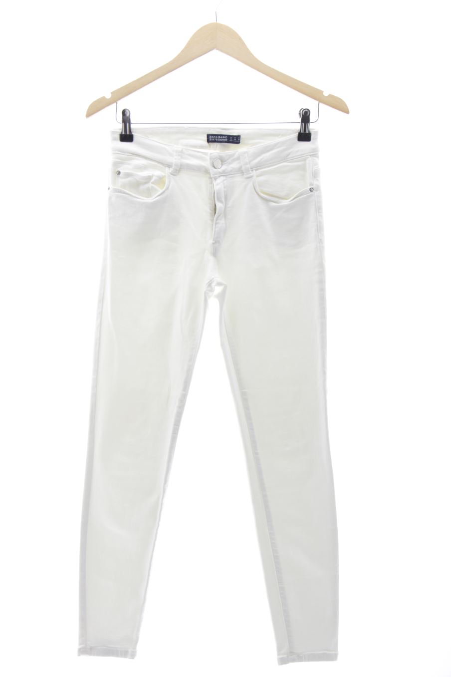 Vaquero de Zara de la talla 40, de color blanco de ropa vaquera