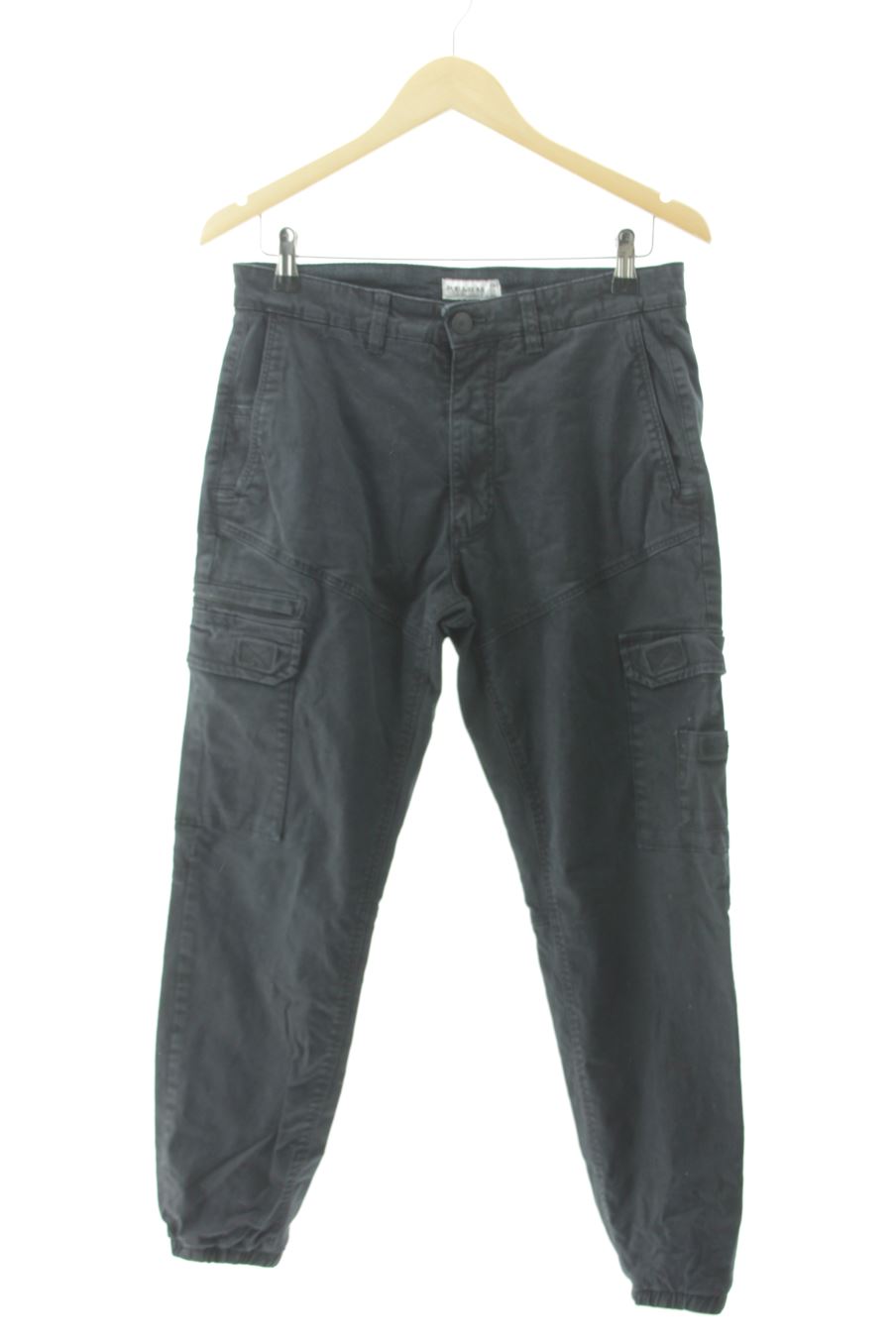 Jeans Pull & Bear de la taille 38, de couleur noir de denim