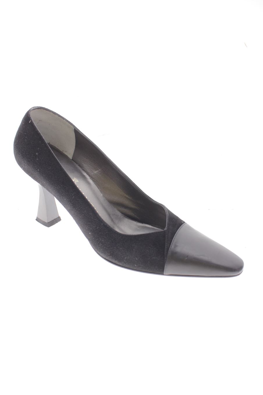 Zapatos de tacon de René Mancini de la talla 38, de color negro de