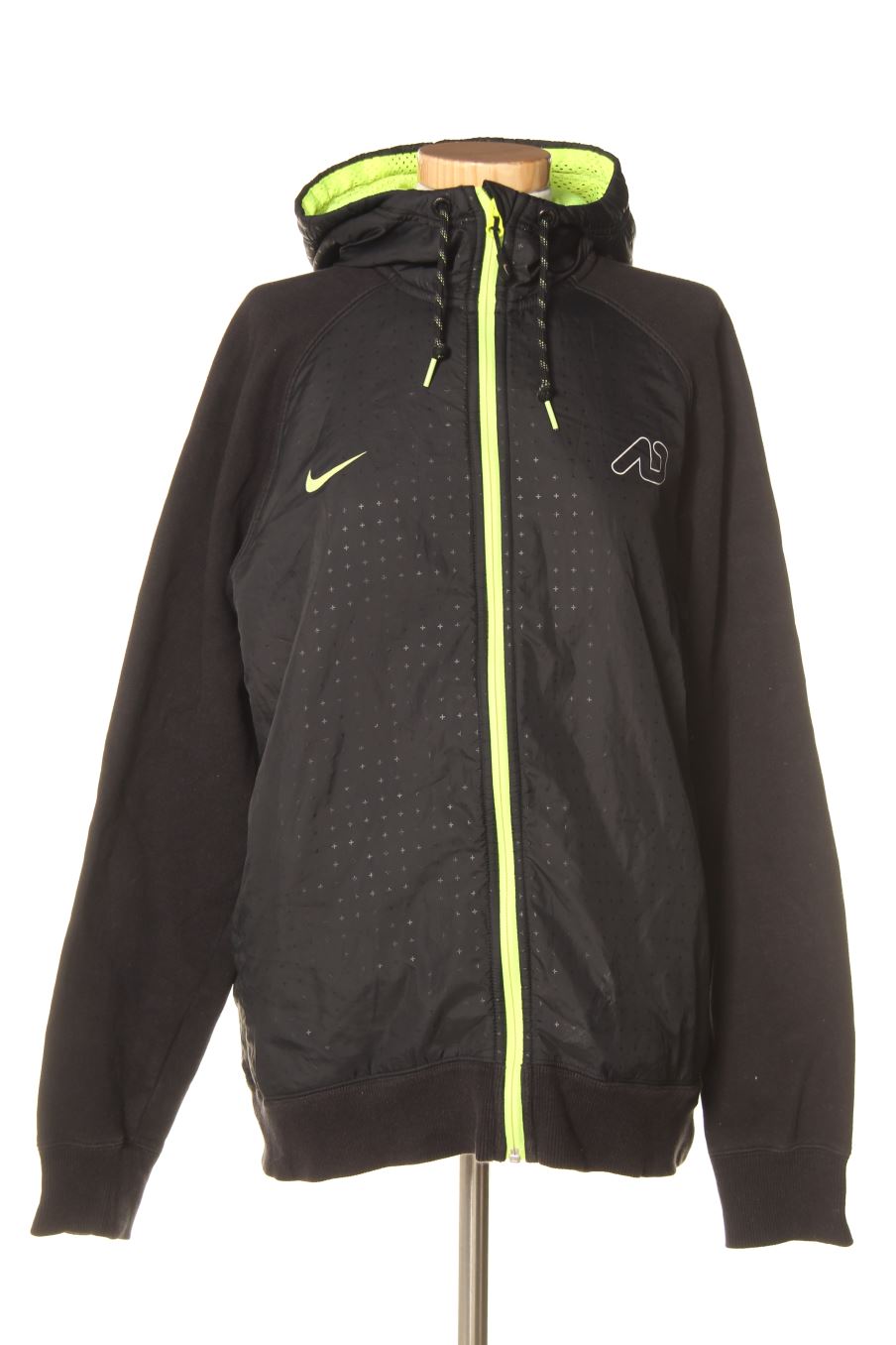 Sudadera de Nike de la talla M, de color negro