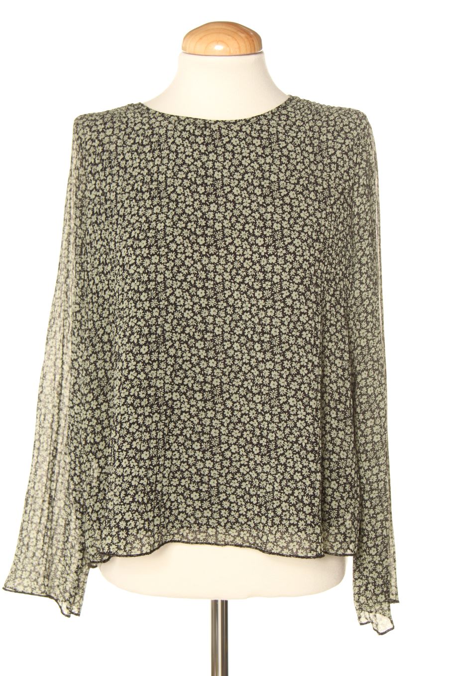 Blusa a maniche lunghe de Stradivarius de la talla S, de color verde
