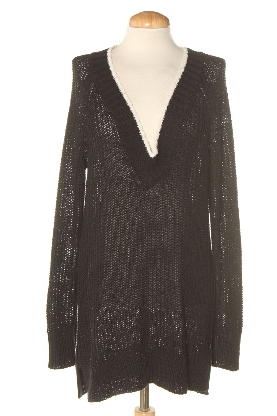 Pull Esprit de la taille M de couleur noir