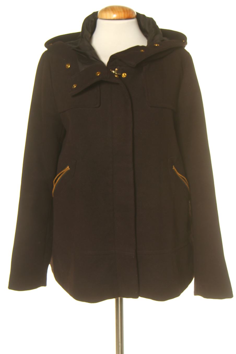 Manteau Zara de la taille M, de couleur noir