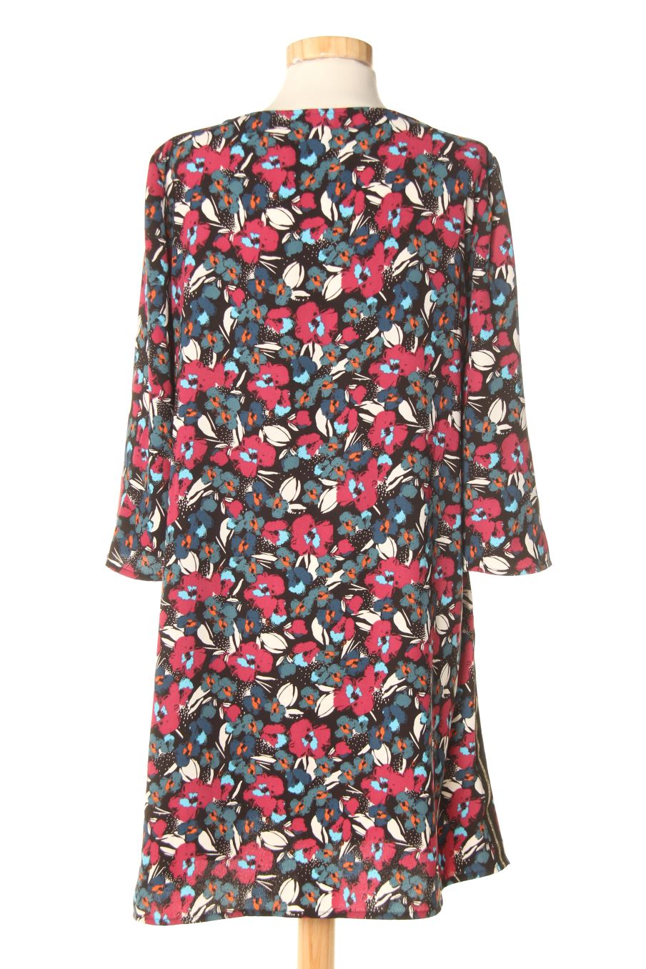 Robe casual Promod de la taille 38, de couleur fleurs