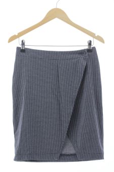 Falda 38 Benetton, foto 1 de 2