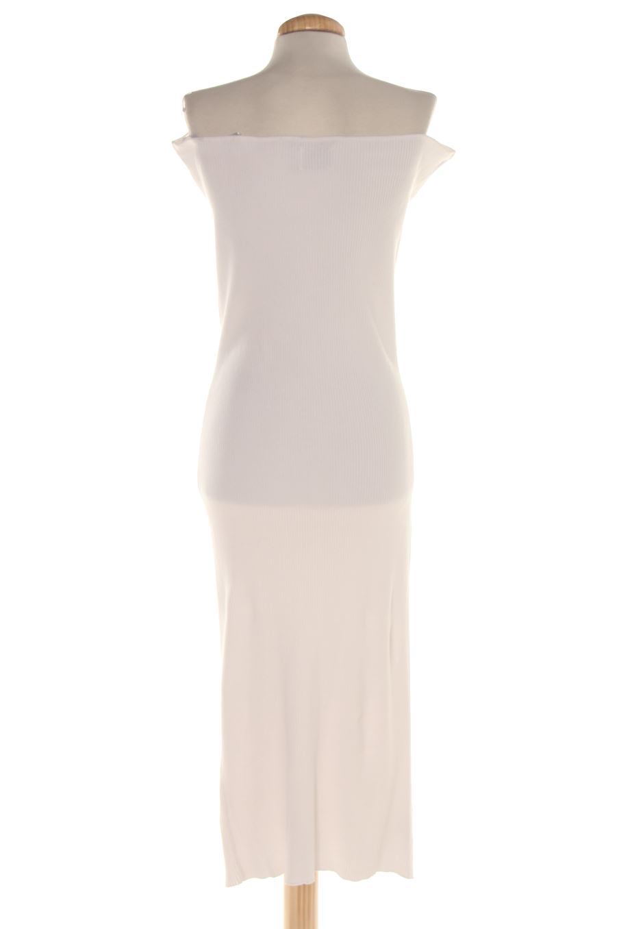 Robe casual ASOS de la taille 42, de couleur blanc