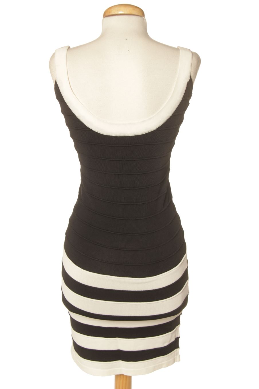 Robe casual PERCENTIL de la taille S, de couleur noir