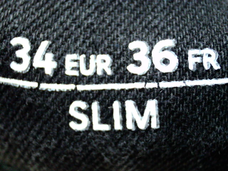 Jeans C&A de la taille 36, de couleur noir de denim