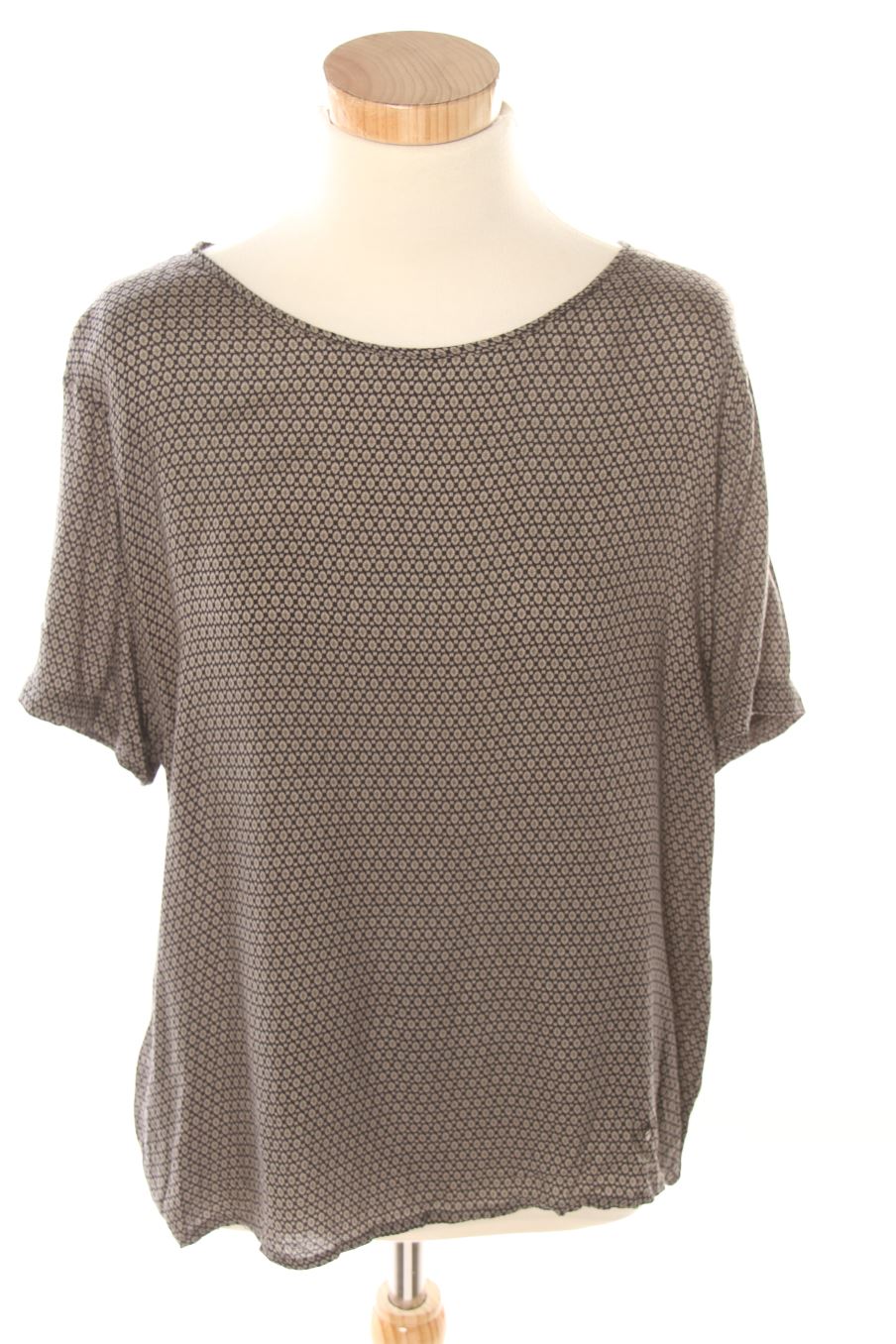 Blouse à manches courtes Brownie de la taille M, de couleur noir