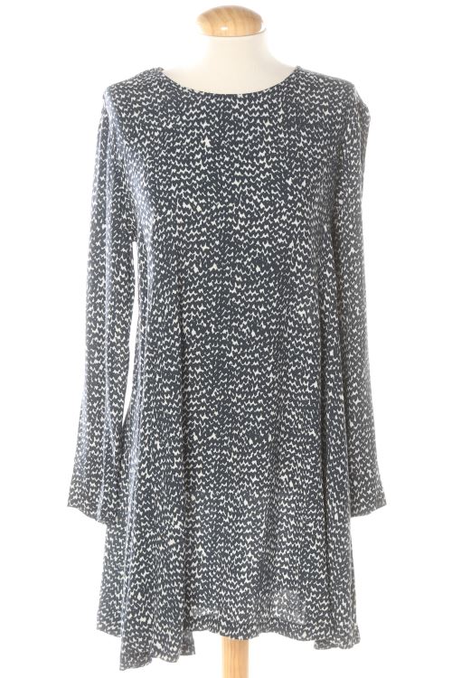 Einfaches Kleid