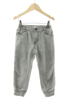 Levi's