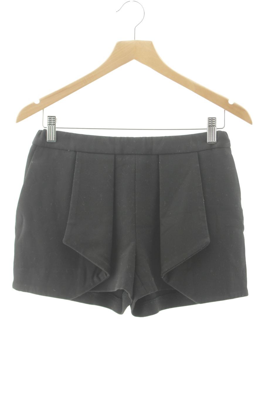 Shorts Zara de la taille M, de couleur noir