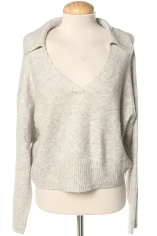 Pull S Bershka, photo 1 sur 2