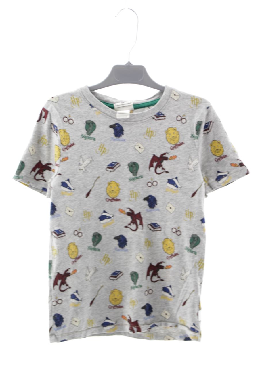 Camiseta de Harry Potter x H&M de la talla 6 años de segunda mano
