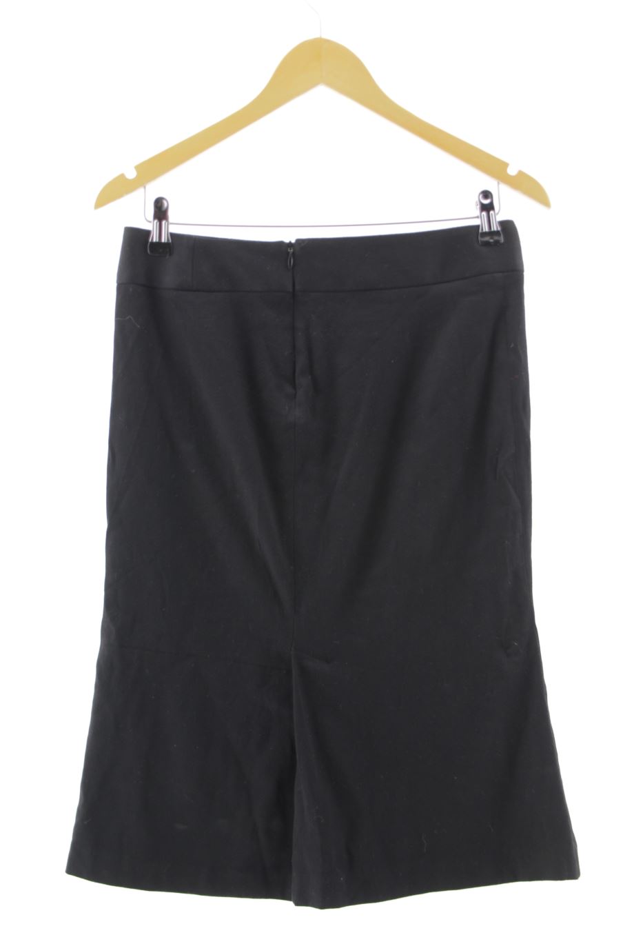 Faldas de Massimo Dutti de la talla 38, de color negro