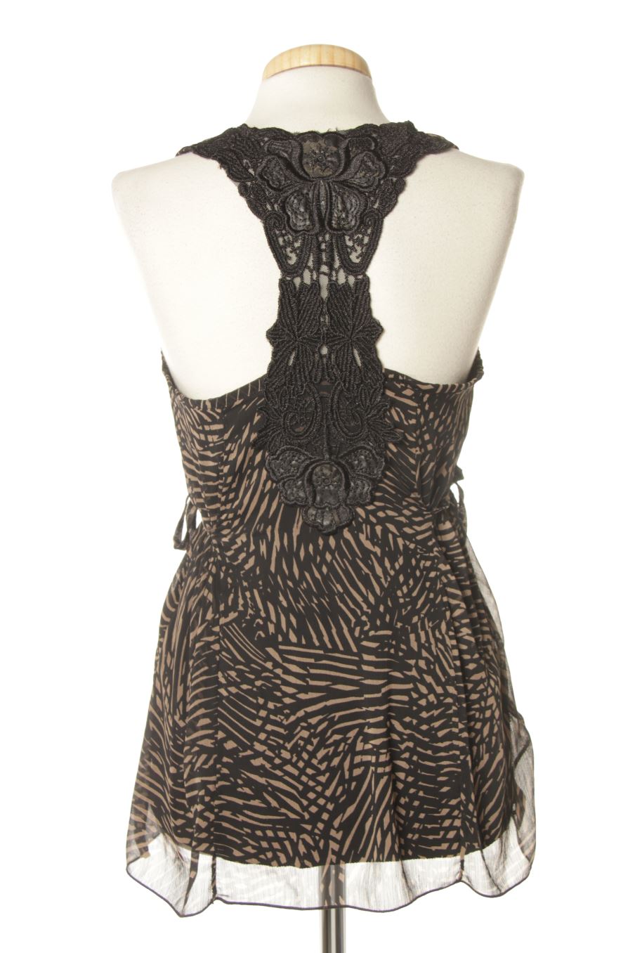 Aufwändiges Top von Jacqueline De Yong Größe 38, Farbe Aufdruck, für