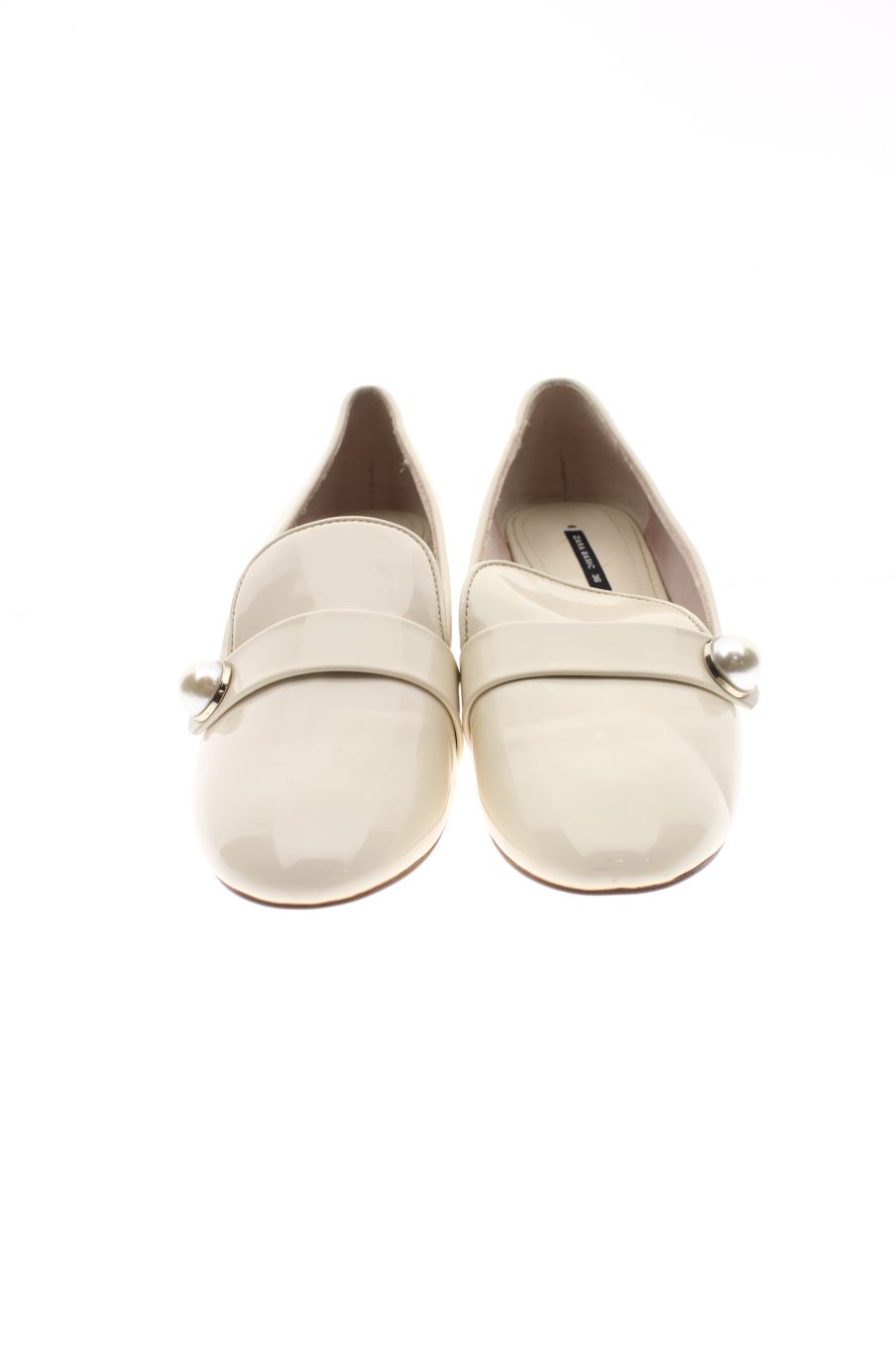 Zapatos de tacon de Zara de la talla 36, de color beige de