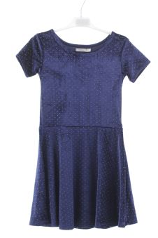 Aufwändiges Kleid 134 Sfera