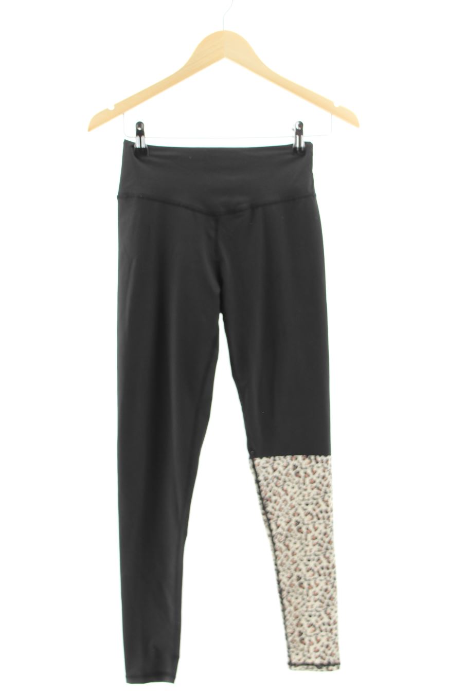 Set deportivo de PERCENTIL de la talla S, de color animal print