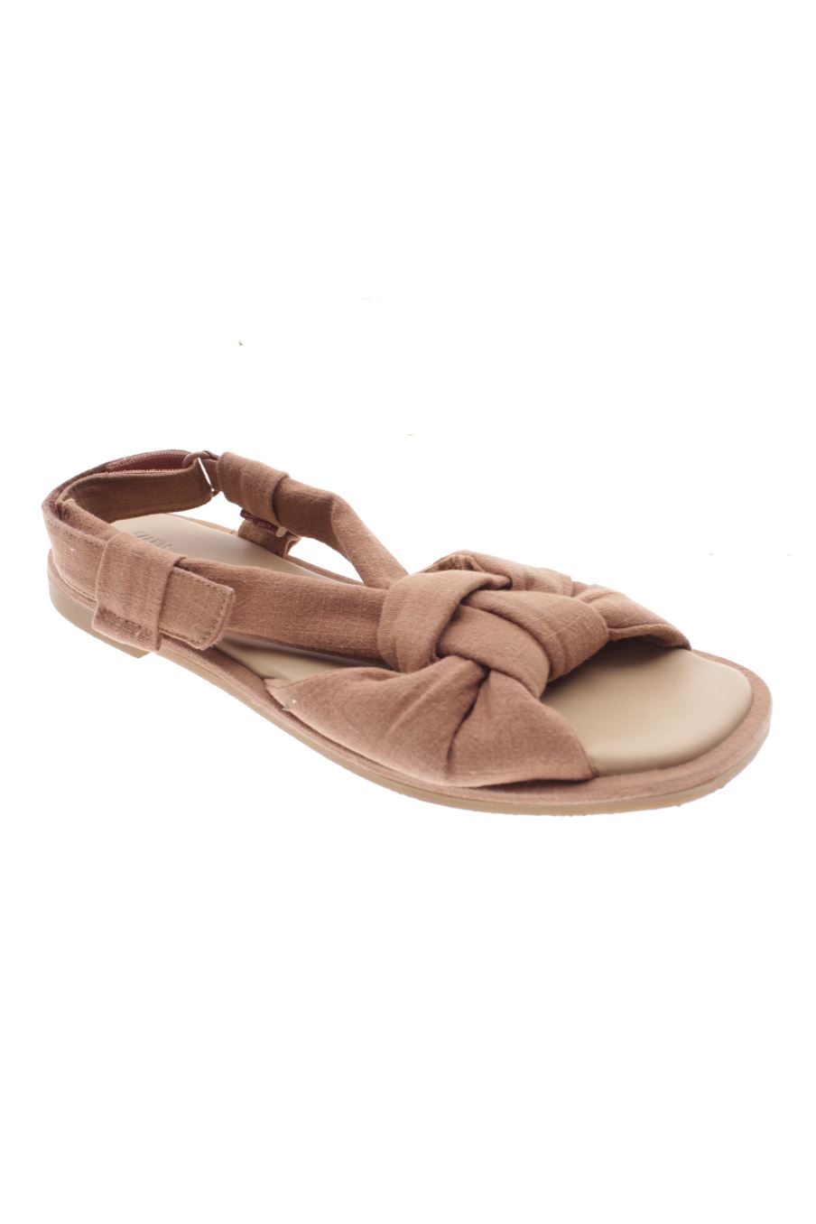 Sandalias planas de Zara de la talla 36, de color marrón de
