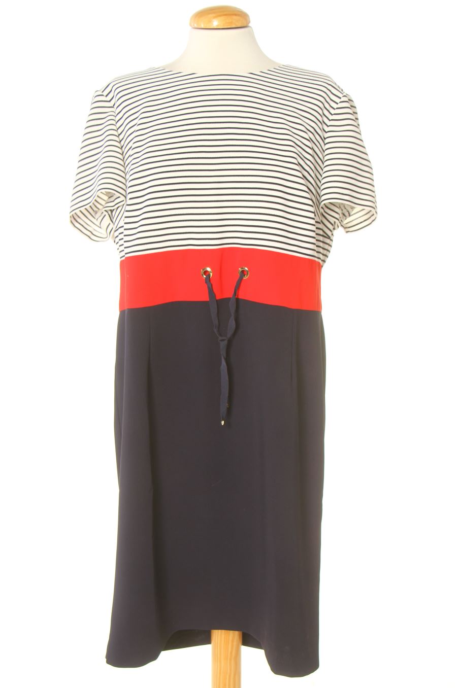 Robe casual Antea de la taille 50, de couleur rayures