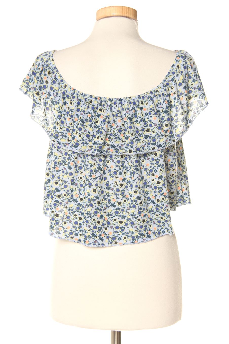 T-shirt Topshop de la taille 38, de couleur fleurs